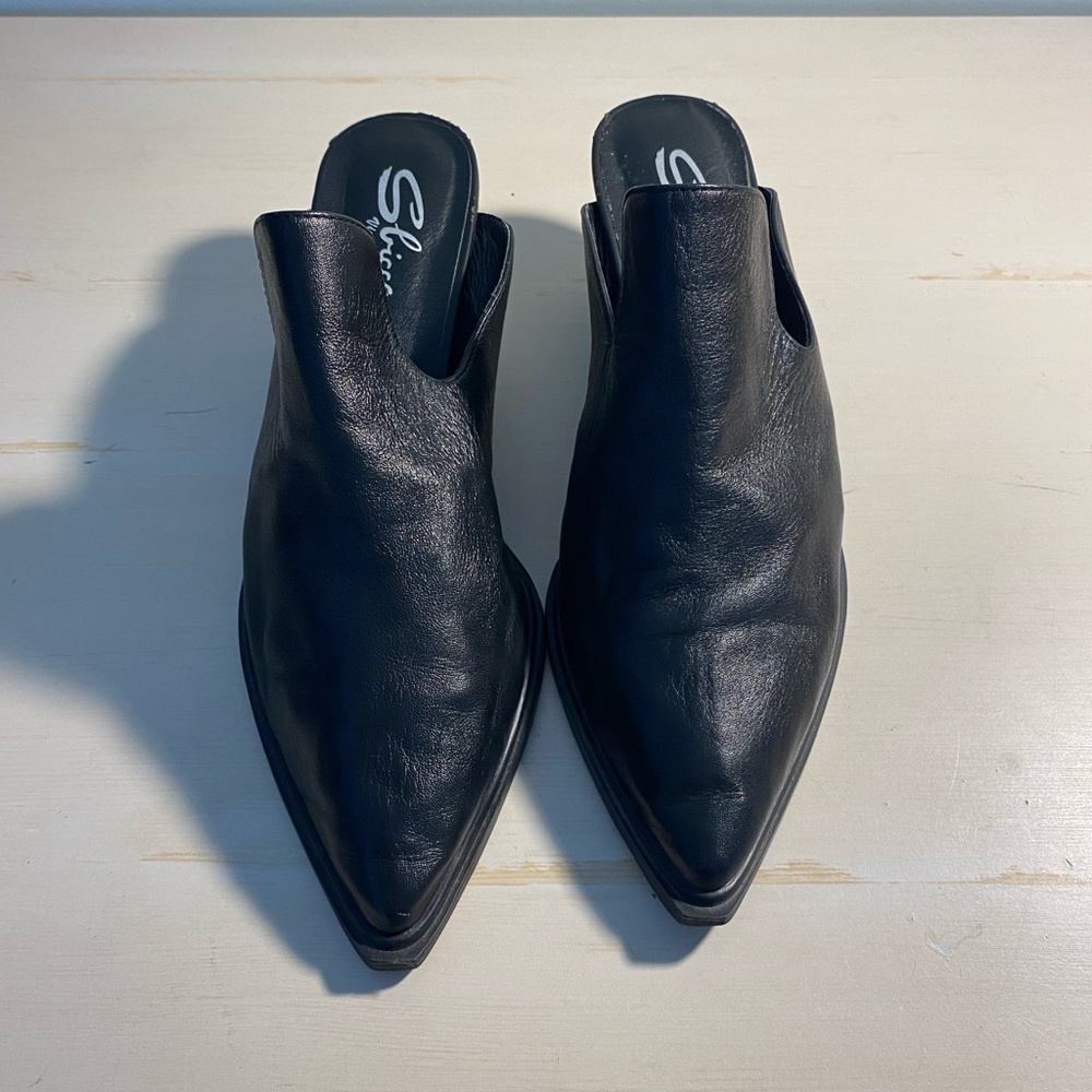 Sbicca Black Vintage Collection Soft Leather Pointed Mules